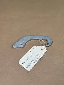 Beechcraft FWD Nose Door Hinge 95-410031-17 (D2421)